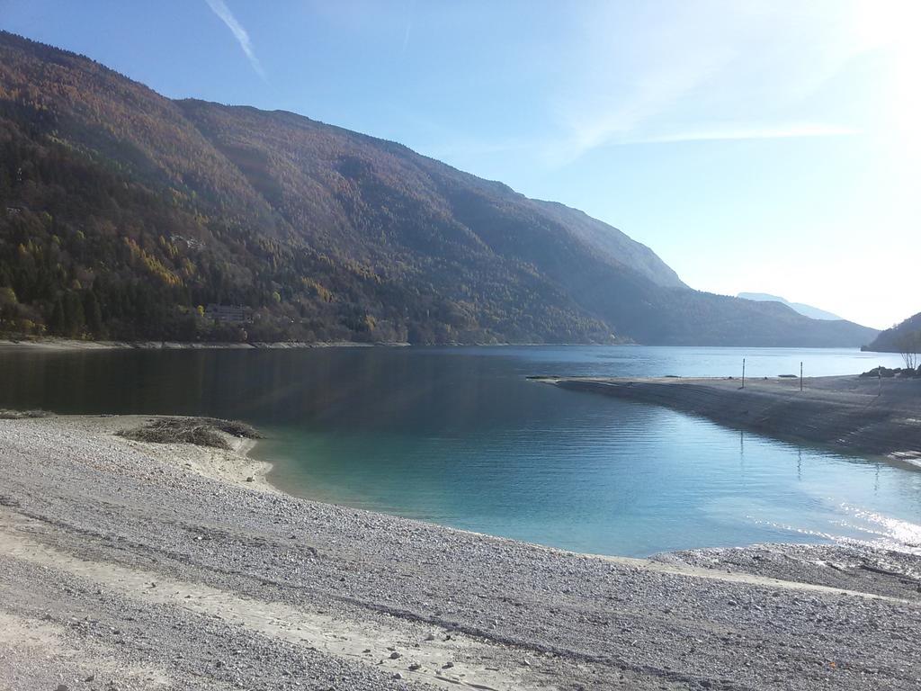Casa Maria Lägenhet Molveno Rum bild