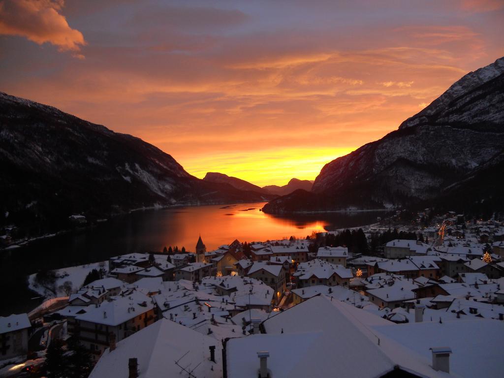 Casa Maria Lägenhet Molveno Rum bild