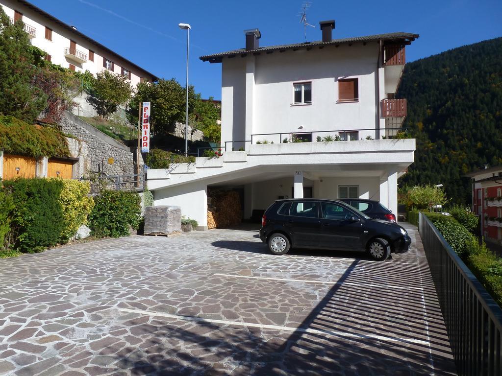 Casa Maria Lägenhet Molveno Rum bild