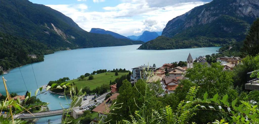 Casa Maria Lägenhet Molveno Exteriör bild