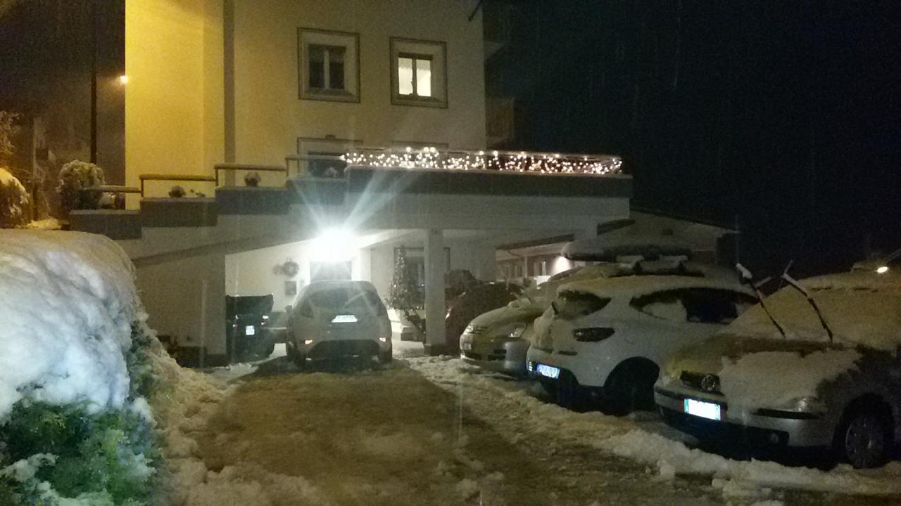 Casa Maria Lägenhet Molveno Exteriör bild