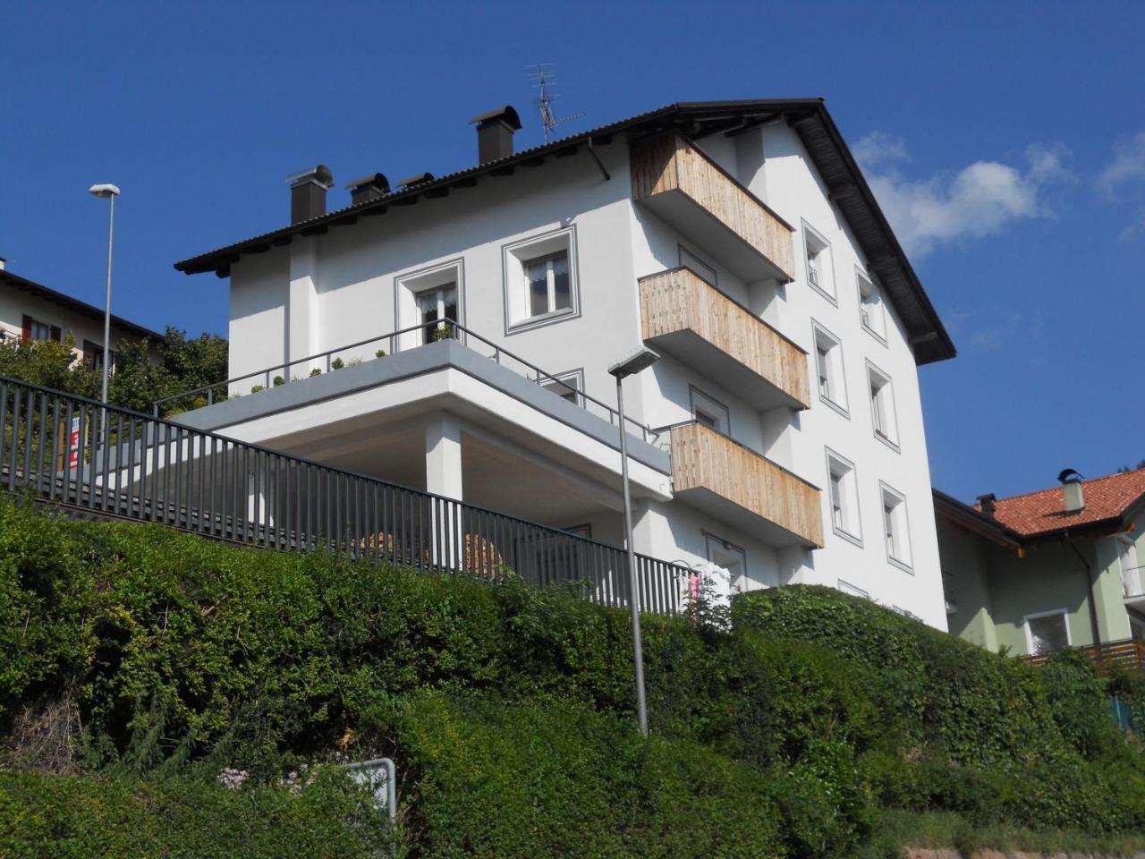 Casa Maria Lägenhet Molveno Exteriör bild